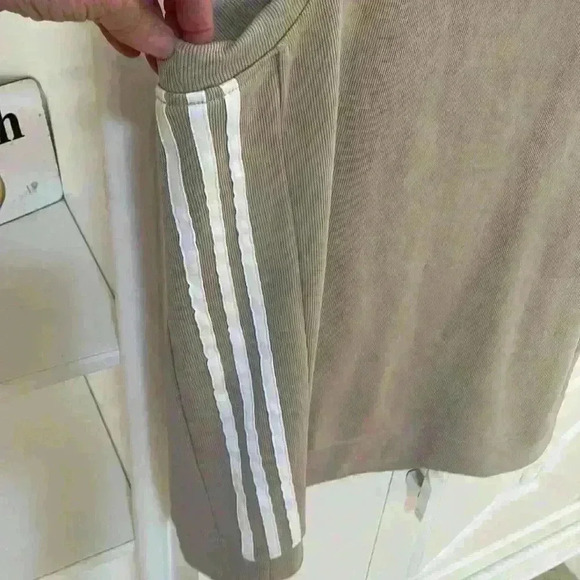 Adidas Golf Men’s Vest, size Large, tan color with Adidas White Stripes on side - Picture 2 of 6